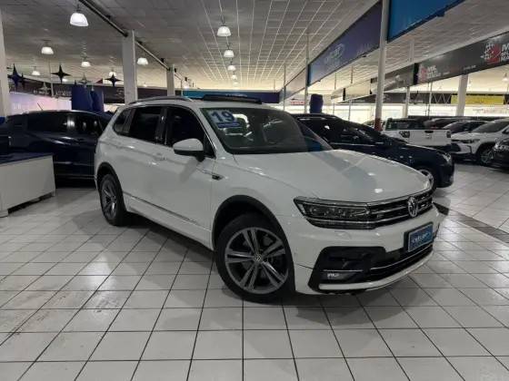 VOLKSWAGEN TIGUAN 2.0 350 TSI GASOLINA ALLSPACE R-LINE 4MOTION DSG VOLKSWAGEN TIGUAN 2.0 350 TSI GASOLINA ALLSPACE R-LINE 4MOTION DSG